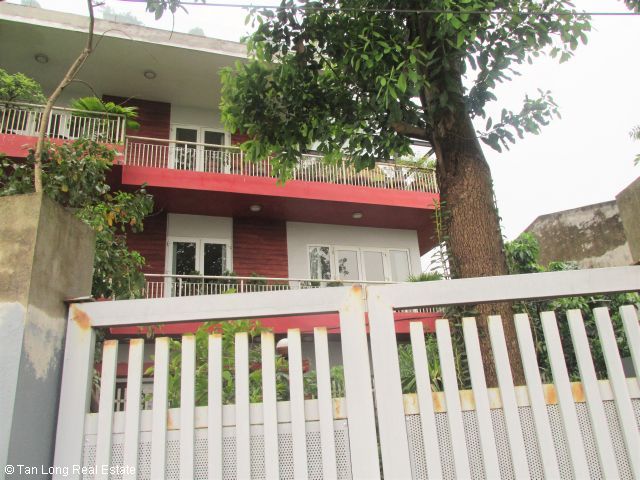 Villa de 5 dormitorios en Long Bien, Vietnam No. 4043