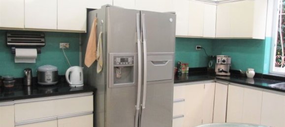 Villa de 5 dormitorios en Long Bien, Vietnam No. 4043 8