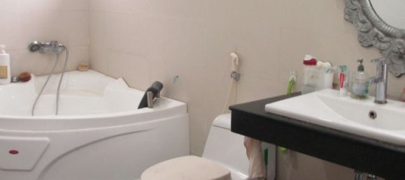 Villa de 5 dormitorios en Long Bien, Vietnam No. 4043 20