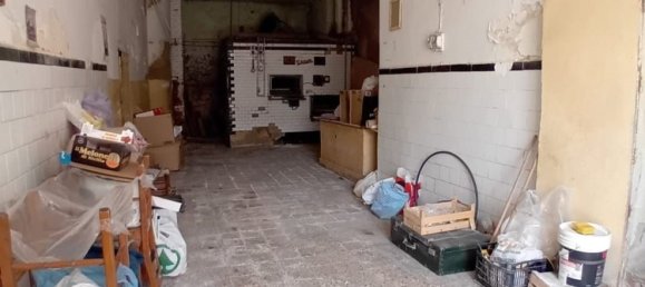 2 Schlafzimmer Haus in Mussomeli, Italy, Nr. 328555 7