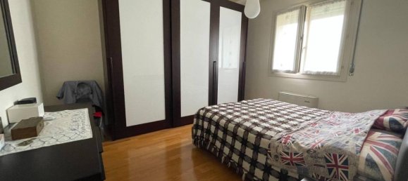 4 rooms Apartment in San Lazzaro di Savena, Italy No. 33777 10