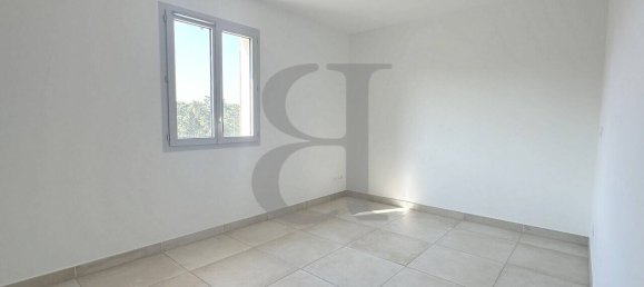 4 Schlafzimmer Villa in L'Isle-sur-la-Sorgue, France, Nr. 361699 10