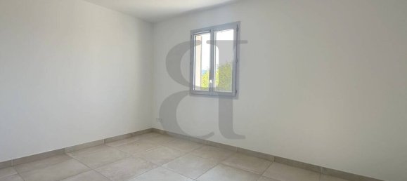 4 Schlafzimmer Villa in L'Isle-sur-la-Sorgue, France, Nr. 361699 8