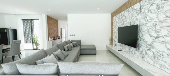 5 bedrooms Villa in Bang Tao, Thailand No. 13506 7