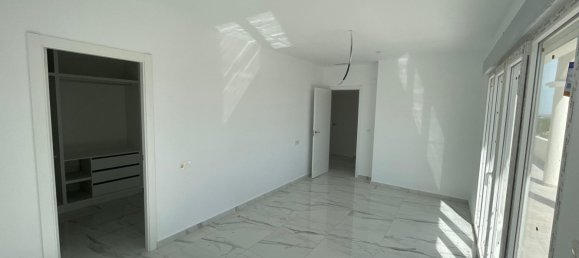 6 bedrooms Villa in Pinoso, Spain No. 11723 20