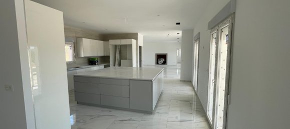 6 bedrooms Villa in Pinoso, Spain No. 11723 6