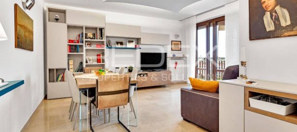 2 chambres Appartement à Milan, Italy No. 244319 8