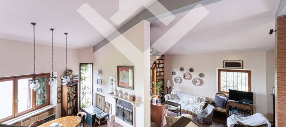 5 bedrooms Villa in Montopoli di Sabina, Italy No. 72583 7