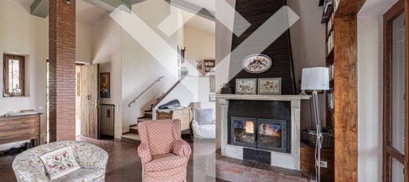 5 bedrooms Villa in Montopoli di Sabina, Italy No. 72583 6