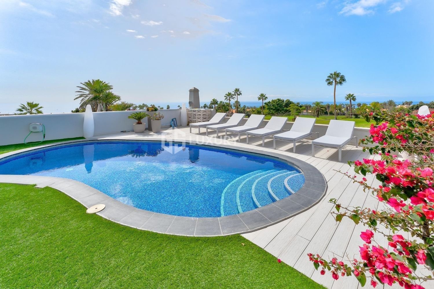 3 Schlafzimmer Villa in Adeje, Spain, Nr. 168105