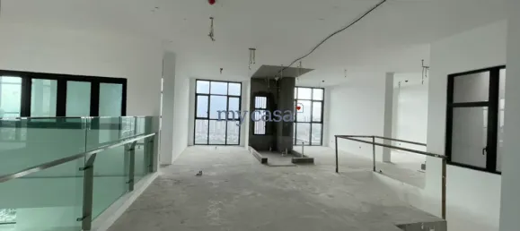 4 bedrooms Apartment in Thu Duc, Vietnam No. 8055 2