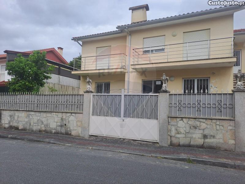 3 bedrooms House in Ponte da Barca, Portugal No. 19849