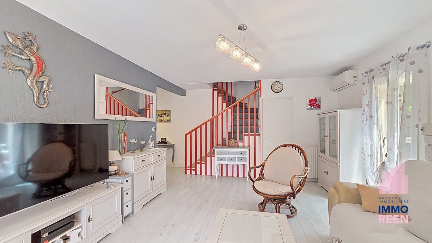 Dúplex de 4 dormitorios en La Seyne-sur-Mer, France No. 295113