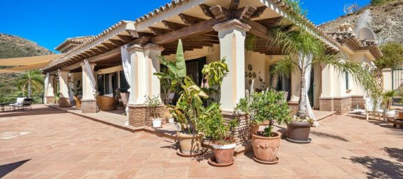 4 Schlafzimmer Villa in Malaga, Spain, Nr. 108923 28