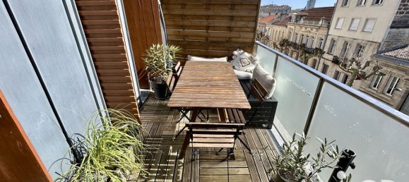4 rooms Duplex in Bordeaux, France No. 102653 3
