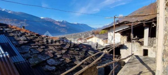 5 rooms House in Chiuro, Italy No. 172038 9