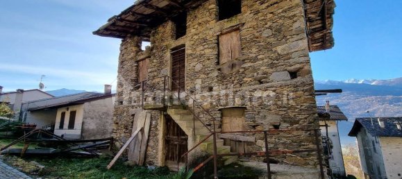 5 rooms House in Chiuro, Italy No. 172038 2