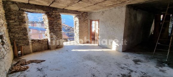 5 rooms House in Chiuro, Italy No. 172038 10