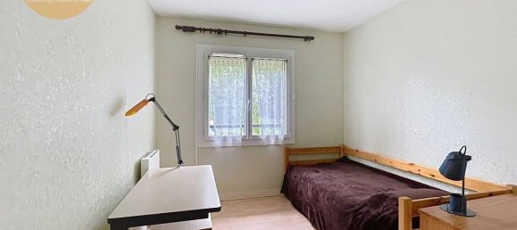 Casa de 4 dormitorios en Saint-Brice-sous-Foret, France No. 294936 8