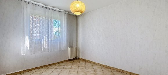 2 bedrooms Apartment in Sassenage, France No. 320866 10