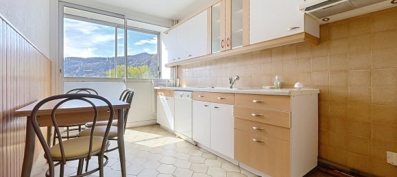 2 bedrooms Apartment in Sassenage, France No. 320866 5