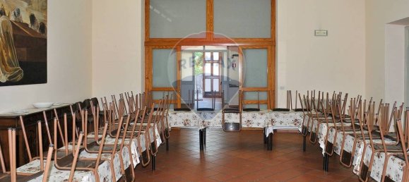 30 غرف نوم بناية في Zafferana Etnea, Italy رقم 55713 22