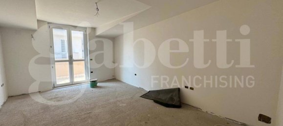 4 Schlafzimmer Penthouse in San Prisco, Italy, Nr. 344521 16