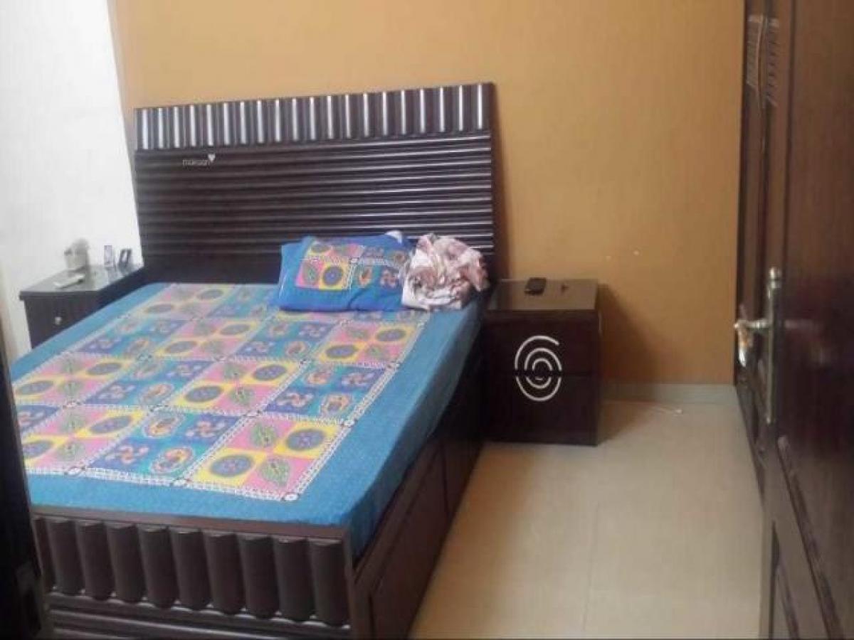 3 bedrooms House in Ghaziabad, India No. 4627