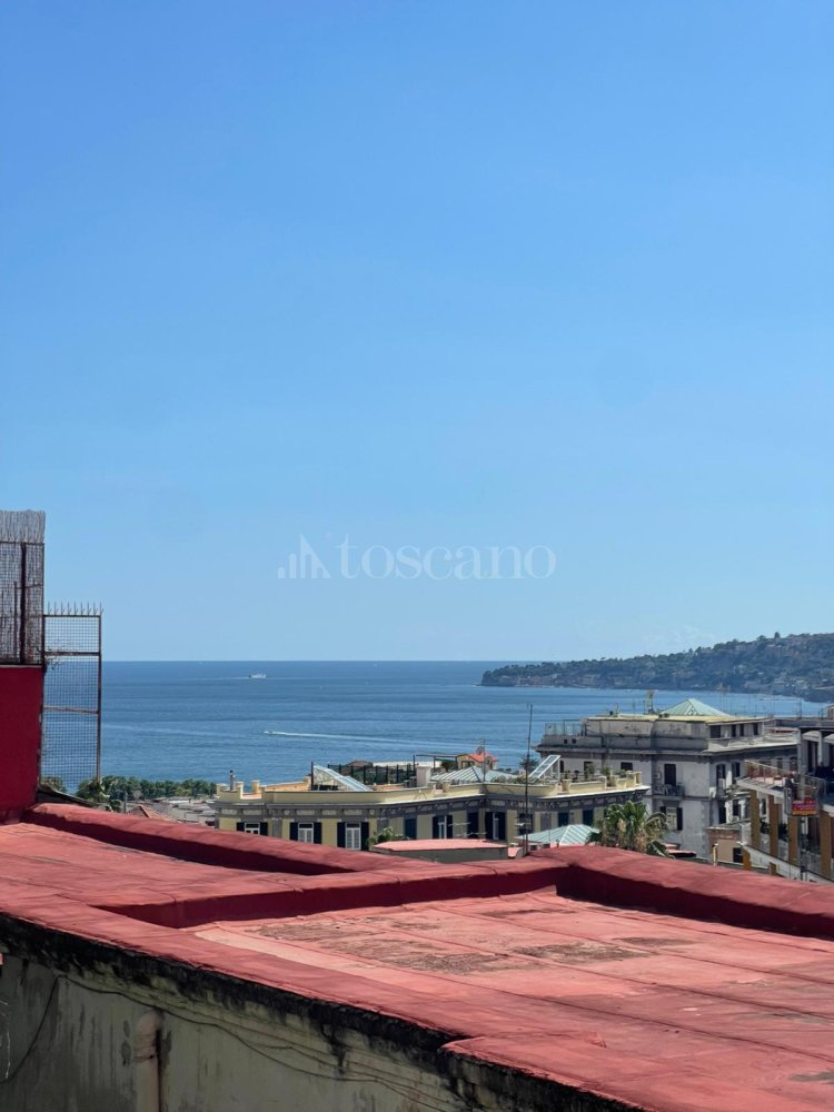 3غرفة شقة في Naples, Italy رقم 331969