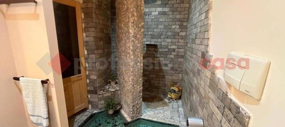 5 rooms Villa in Bari, Italy No. 59435 33