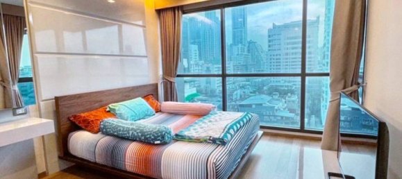 2 bedrooms Condo in Bangkok, Thailand No. 24520 4