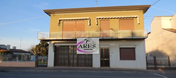 7 rooms House in Merlara, Italy No. 67509 21