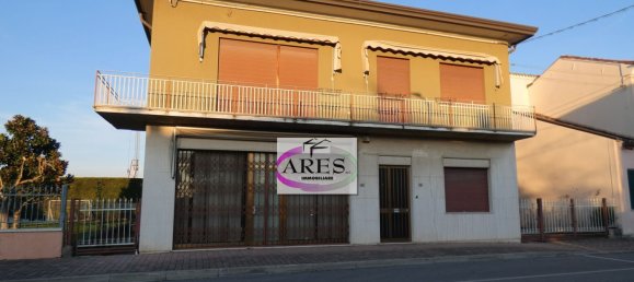 7 rooms House in Merlara, Italy No. 67509 33