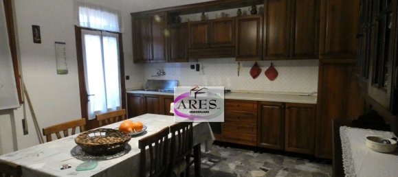 7 rooms House in Merlara, Italy No. 67509 2