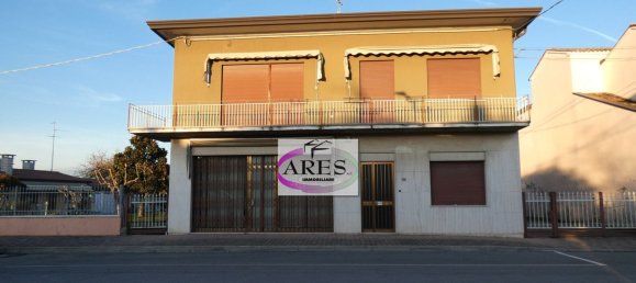 7 rooms House in Merlara, Italy No. 67509 22