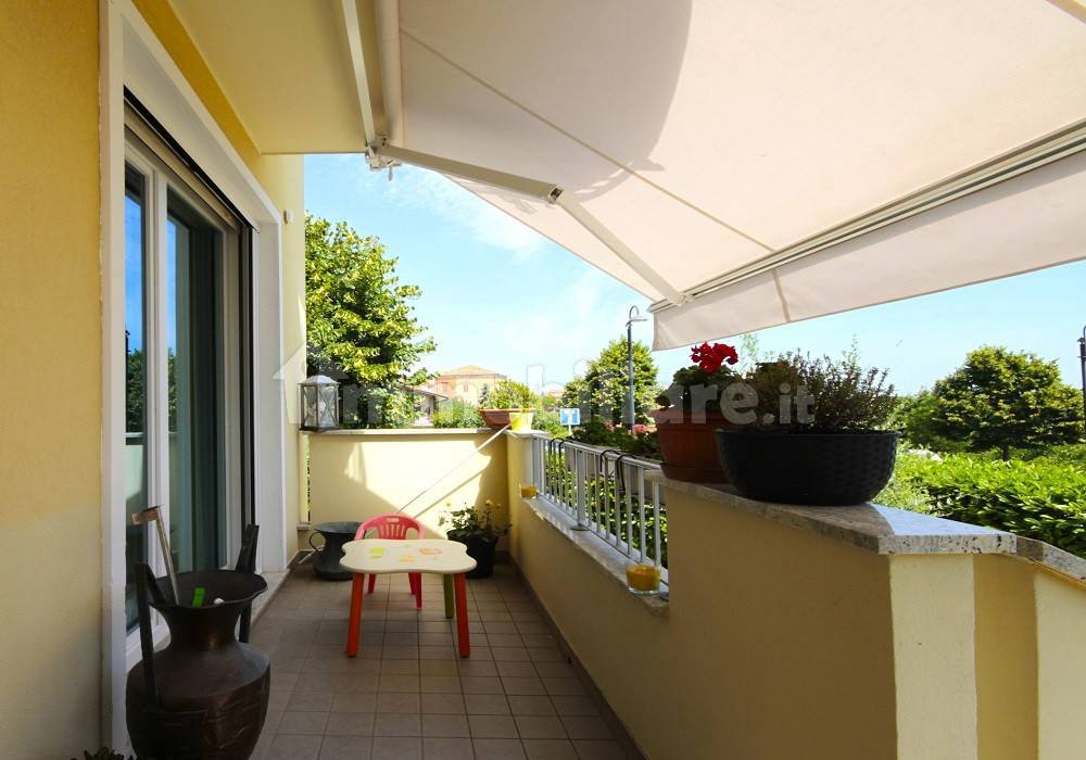 2 bedrooms House in Misano Adriatico, Italy No. 394479