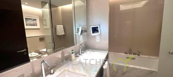 3 bedrooms Apartment in Dubai, UAE No. 217 16