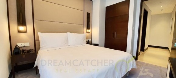3 bedrooms Apartment in Dubai, UAE No. 217 3