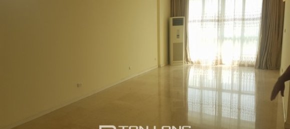 4 غرف نوم شقة في Tay Ho, Vietnam رقم 1635 3