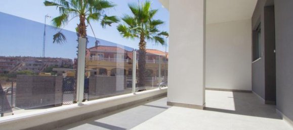 2 Schlafzimmer Wohnung in Alicante, Spain, Nr. 117349 2