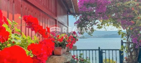 Adosado de 3 dormitorios en Poio, Spain No. 189998 15