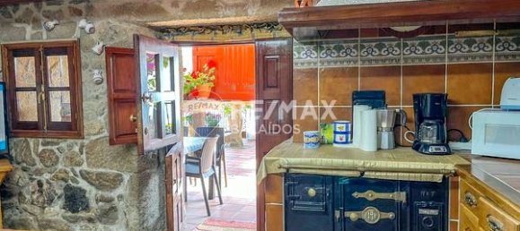 Adosado de 3 dormitorios en Poio, Spain No. 189998 7