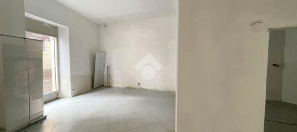 Propiedad comercial de 2 habitaciónes en Olginate, Italy No. 105062 3