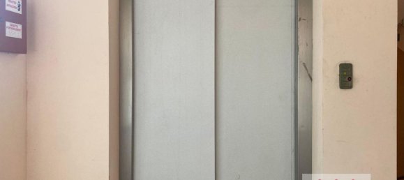 238m² Warehouse in Vicenza, Italy No. 321167 12