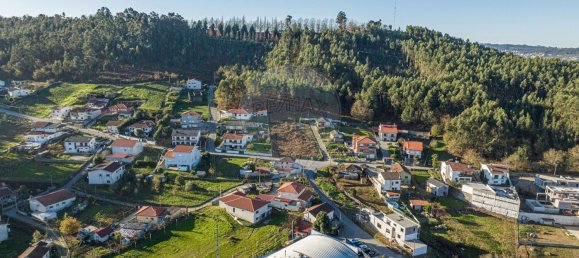 1000m² Land in Felgueiras, Portugal No. 45618 7