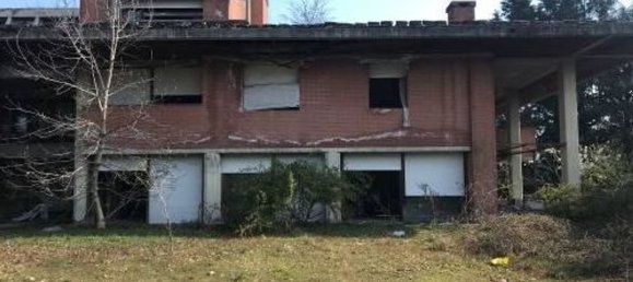 14-salle Villa à Castano Primo, Italy No. 154500 20