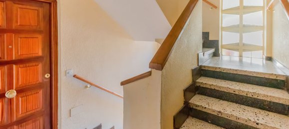 Apartamento de 3 dormitorios en León, Spain No. 28909 7