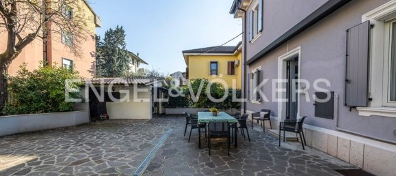 6 rooms Villa in Verona, Italy No. 102255 17