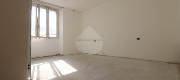Apartamento de 5 divisões em Sassari, Italy N.º 373697 4