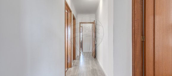 2 Schlafzimmer Wohnung in Vila Nova de Gaia, Portugal, Nr. 330823 11